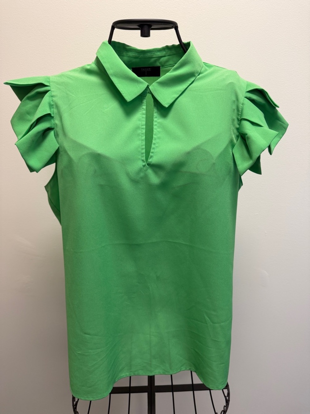 Tahari Bright Green Ruffle Sleeve Collared Blouse